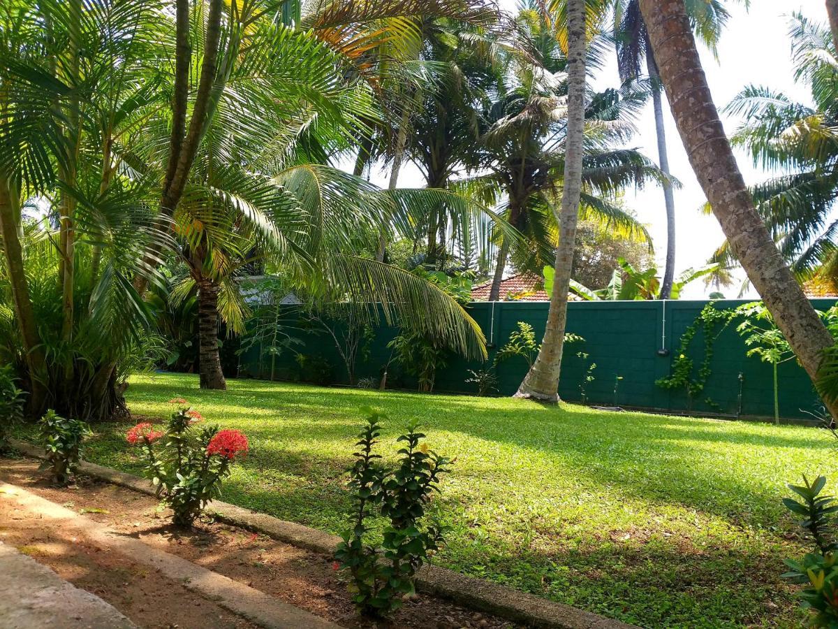 Hotel Tk Green Garden Matara Exterior foto